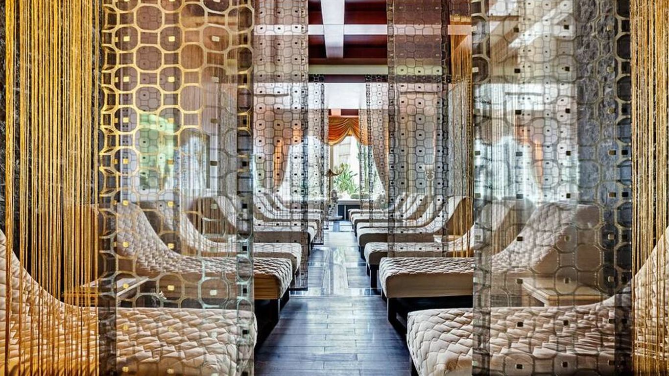 Amara Dolce Vita Luxury