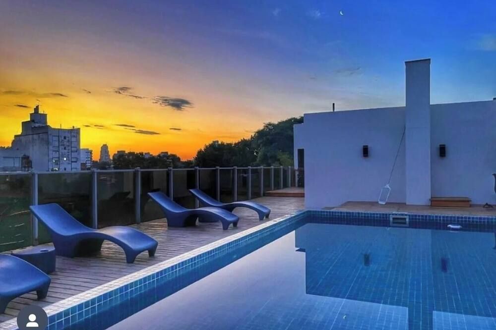 فيرست باليرمو فيجو هوتل