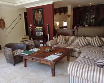 Ridgemor Villa - Somerset West - Vardagsrum