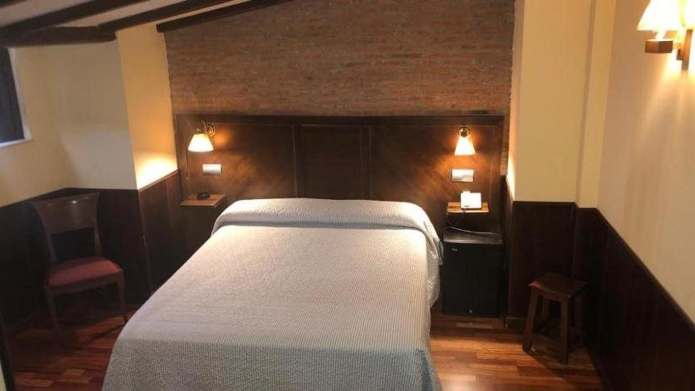 Hosteria Casa Vallejo
