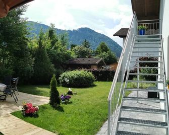 Spacious vacation apartment close to nature - Halblech - Patio