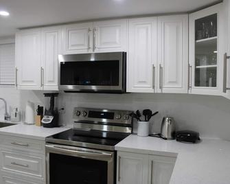 Comfyhome - Vaughan - Kitchen