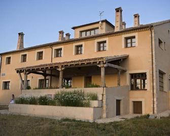 Hotel Rural La Data - Gallegos - Building