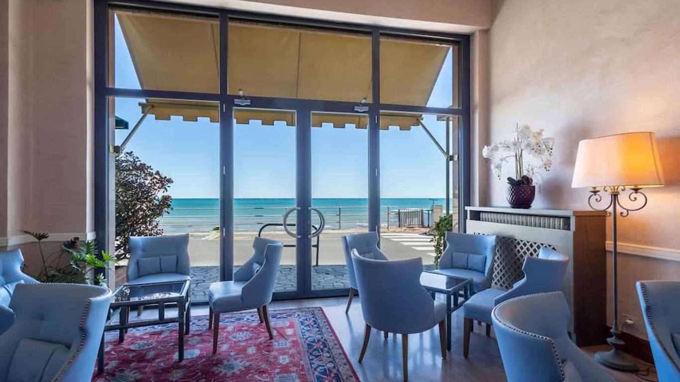 B&b Hotel Diano Marina Palace