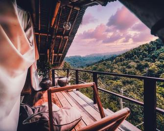 Ekommunity Farmstay & Yoga - Banjar - Balcón