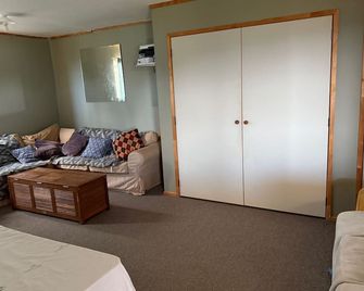 Mangonui Rustic Dream - Mangonui - Living room