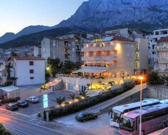 Hotel Rosina - Makarska