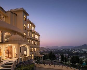 Bhairavgarh Palace Udaipur - Udaipur - Gebouw