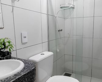 Hotel Aeroporto Montese Star - Fortaleza - Baño