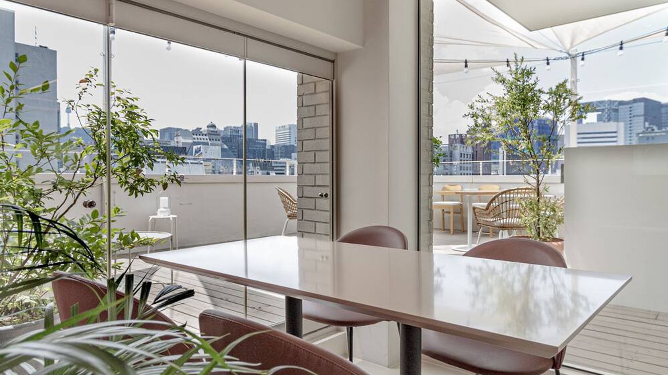 Tong Tong Petit Hotel