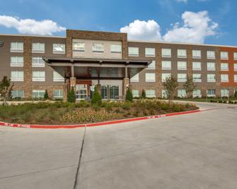 Holiday Inn Express & Suites Dallas North - Addison - Addison - Toà nhà