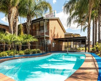 Cattlemans Country Motor Inn & Serviced Apartments - Dubbo - Pool