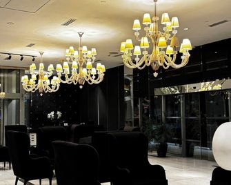 Azure Urban Resort Residences By Revibe Staycation - Manila - Lobby