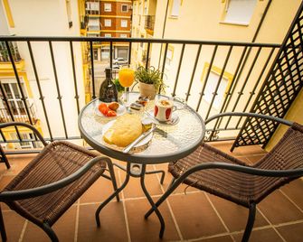 Hotel Arunda II - Ronda - Varanda