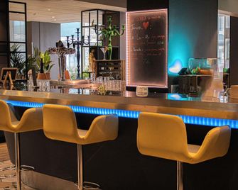 Novotel Évry-Courcouronnes - Courcouronnes - Bâtiment