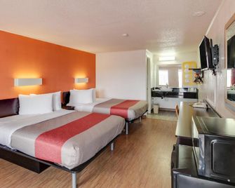 Motel 6 Kalamazoo - קאלאמאזו - חדר שינה