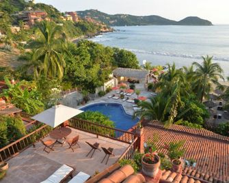 Hotel Aura del Mar - Zihuatanejo - Building