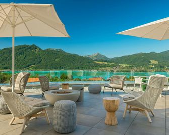 Caro & Selig, Tegernsee, Autograph Collection - טגרנזה - מרפסת