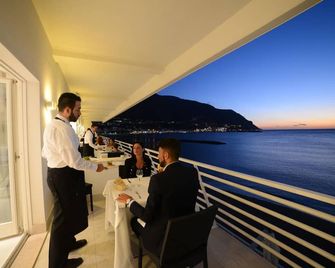 Hotel Miramare Stabia - Castellammare di Stabia - Varanda