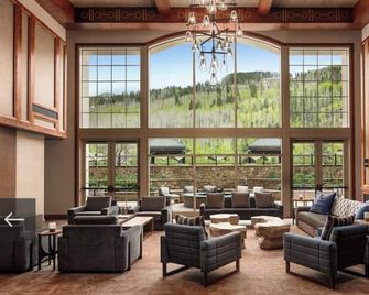 2/2 Ritz Carlton club Resort and Spa, Ski, Hot Tub - Vail - Lounge