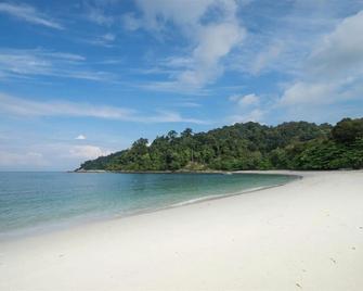 Hornbill Resort Pulau Pangkor - Pangkor - Playa