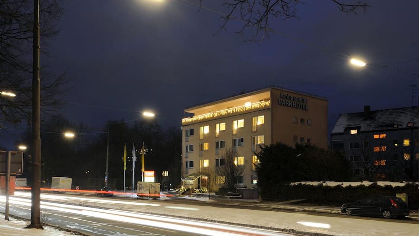 Ambassador Parkhotel