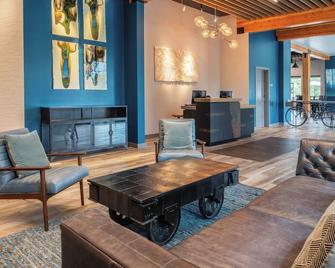 The Independence Hotel - Independence - Sala de estar