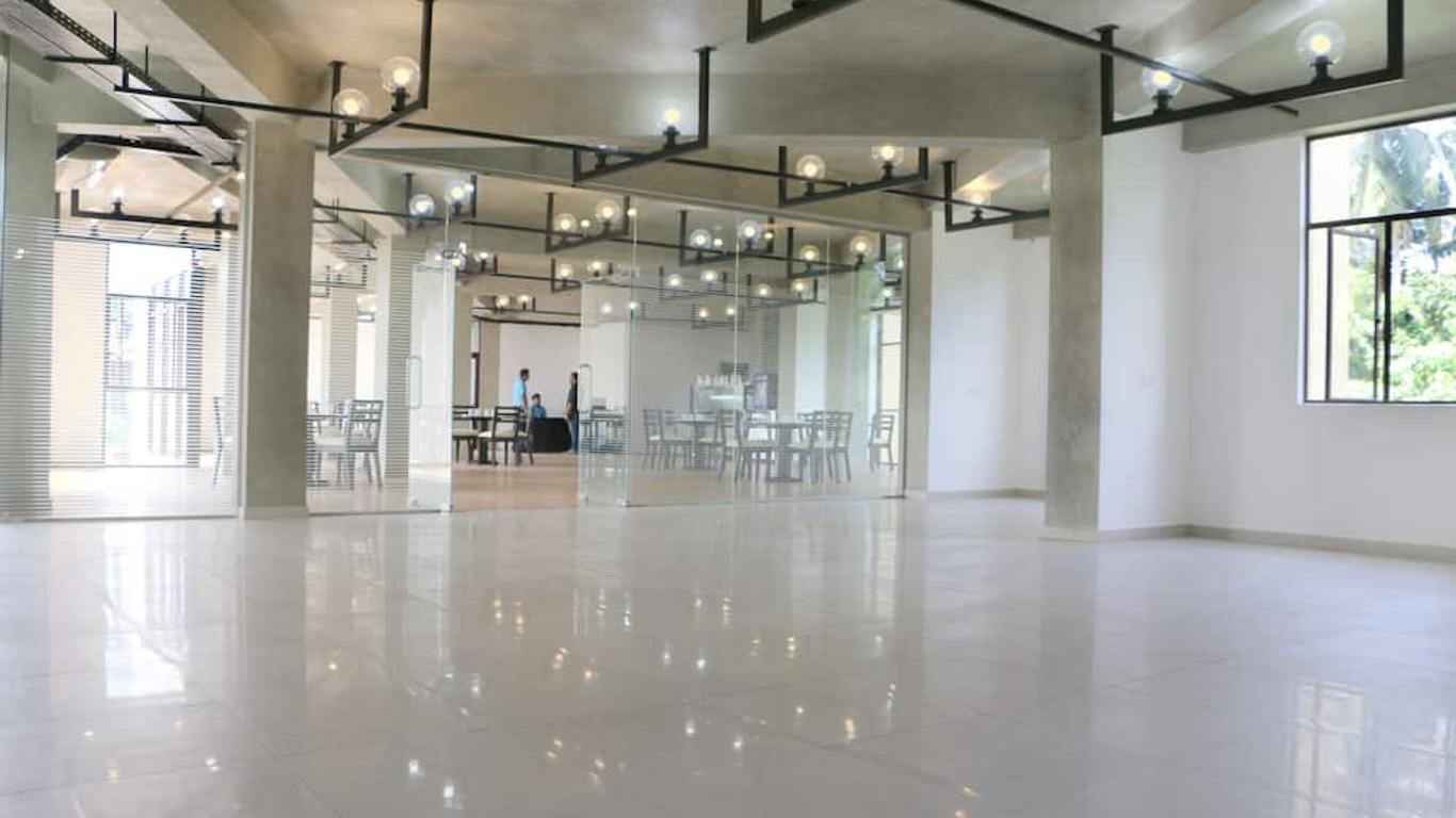 โรงแรมสนิโร รากามา