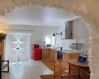 Apartamento Palau Cadaques - Cadaques - Kjøkken
