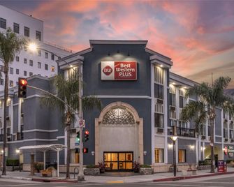 Best Western Plus Hotel at the Convention Center - לונג ביץ' - בניין