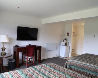 Timberlodge RV & Campground - Port Alberni - Slaapkamer