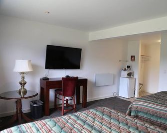 Timberlodge RV & Campground - Port Alberni - Schlafzimmer