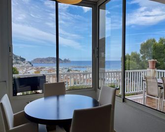 Villa in Estartit near Sandy Beach - L'Estartit - Balcony