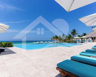 Vista Pearl @Cana Pearl Deluxe Pool View 2B Condo - Bavaro - Pool