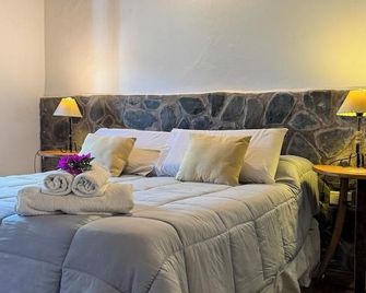 El Hospedaje - Cafayate - Slaapkamer