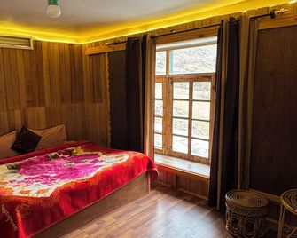 Aangn - Where every stay feels like Home - Sissu - Habitación