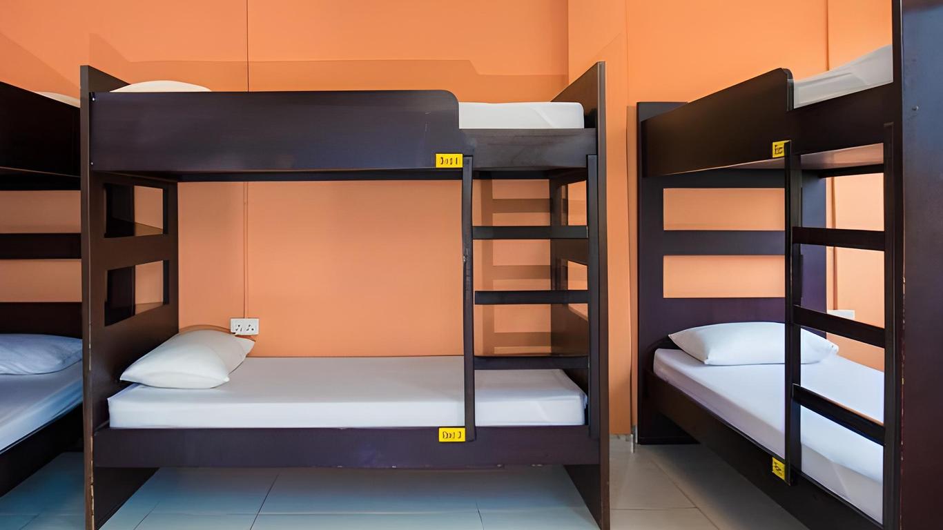 G4 Station Backpackers Hostel