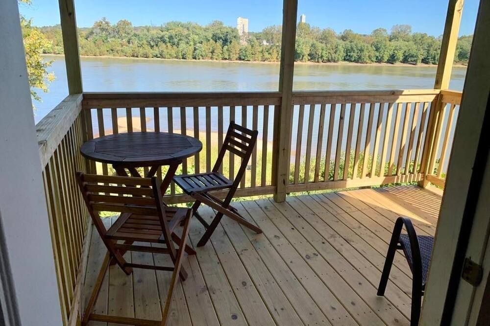 Large Cabin with Stunning View - Fire Pit, Relax & Unwind - Gallipolis - Balkón