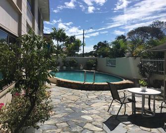 Cairns Motor Inn - Cairns - Pool