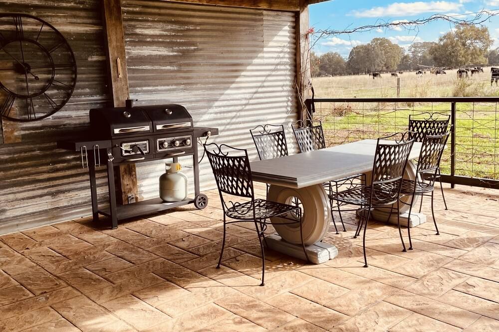 Peaceful & Picturesque Farm Stay Only 5 Mins Drive From Benalla Township - Benalla - Restaurante