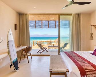 Amina Wind Resort by Tasman - La Ventana - Bedroom