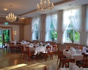 Parkhotel Altes Kaffeehaus - Wolfenbüttel - Restaurant