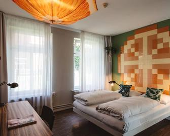 Superbude Altona Paradise - Hamburg - Bedroom