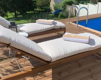 -NotreFrenchCasa- Appart avec terrace proche Disney, Paris & Reims - Ла-Ферте-су-Жуарр - Басейн