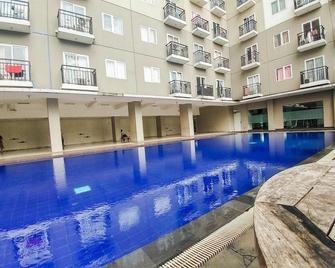 Great Location Sunter Park View Studio Apartment - Jakarta - Pool