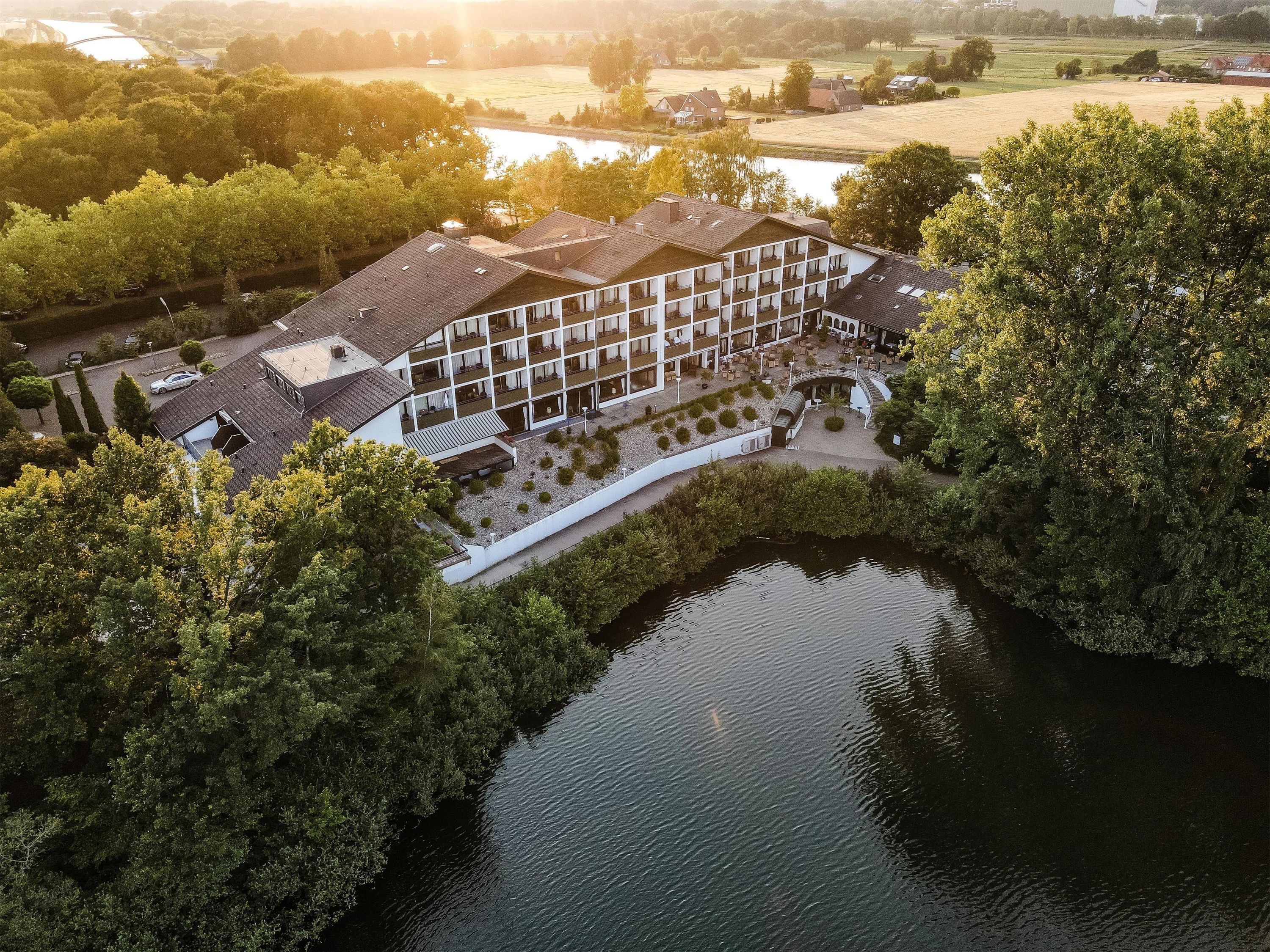 Best Western Premier Seehotel Krautkrämer - מינסטר - בניין