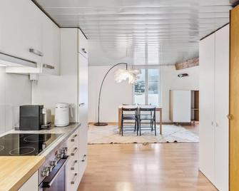 Cozy Studio Charm Sum - Dietikon - Kitchen