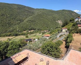 Palazzo Degli Angeli - Fivizzano - Vista del exterior