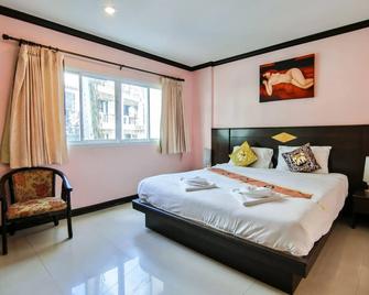 Hollywood Inn Love - Patong - Schlafzimmer