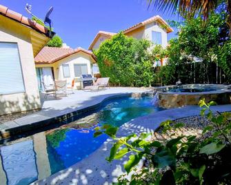 Desert Oasis in Indian Gardens - Indio - Pool